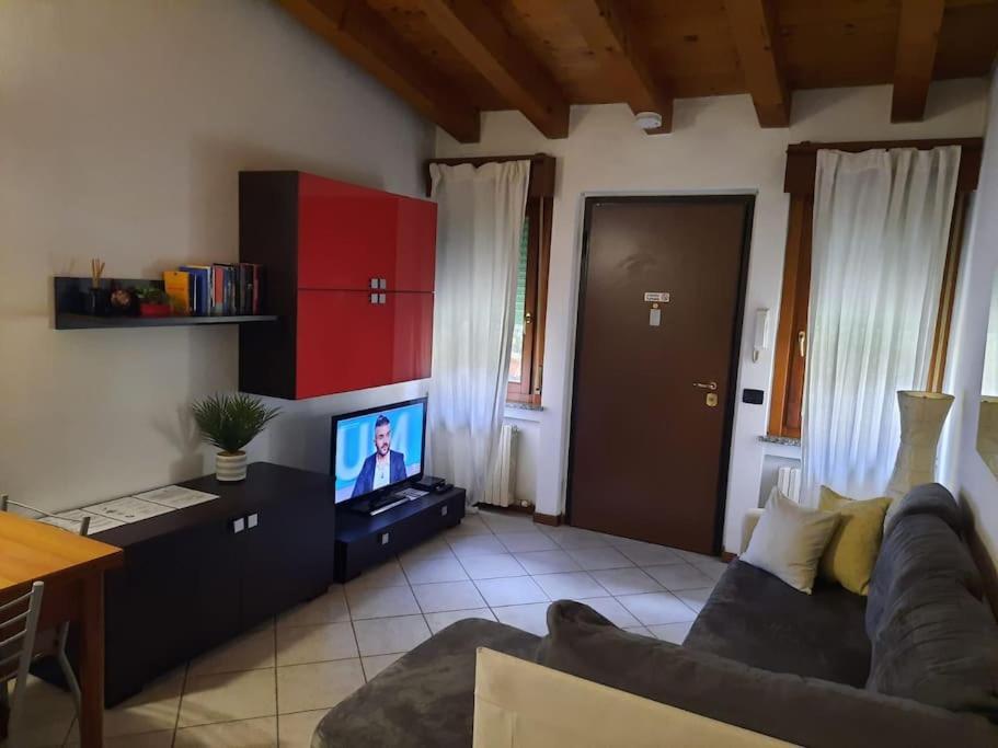 La Casa Di Davide Con Giardino E Garage Apartment Verona Ngoại thất bức ảnh